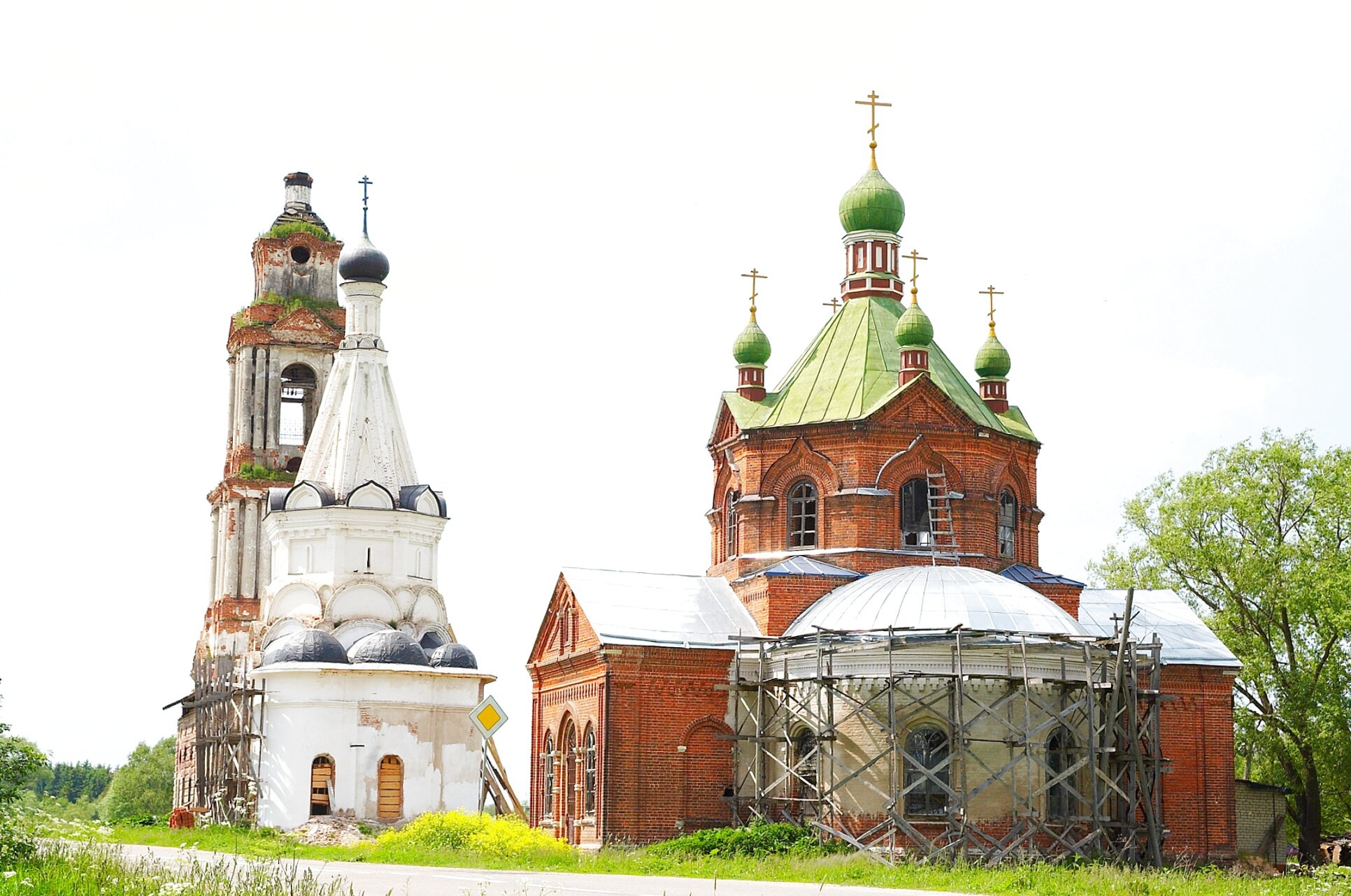 Церковь Никиты Мученика в селе Елизарово