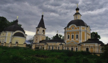 Успенский храм в Сергиевом Посаде