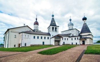 Ферапонтов Белозерский Богородице-Рождественский монастырь