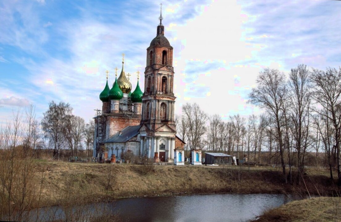 Церковь Спаса Нерукотворного Образа в селе Рыбницы