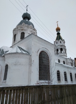 Храм Святых Апостолов Петра и Павла в селе Майдаково