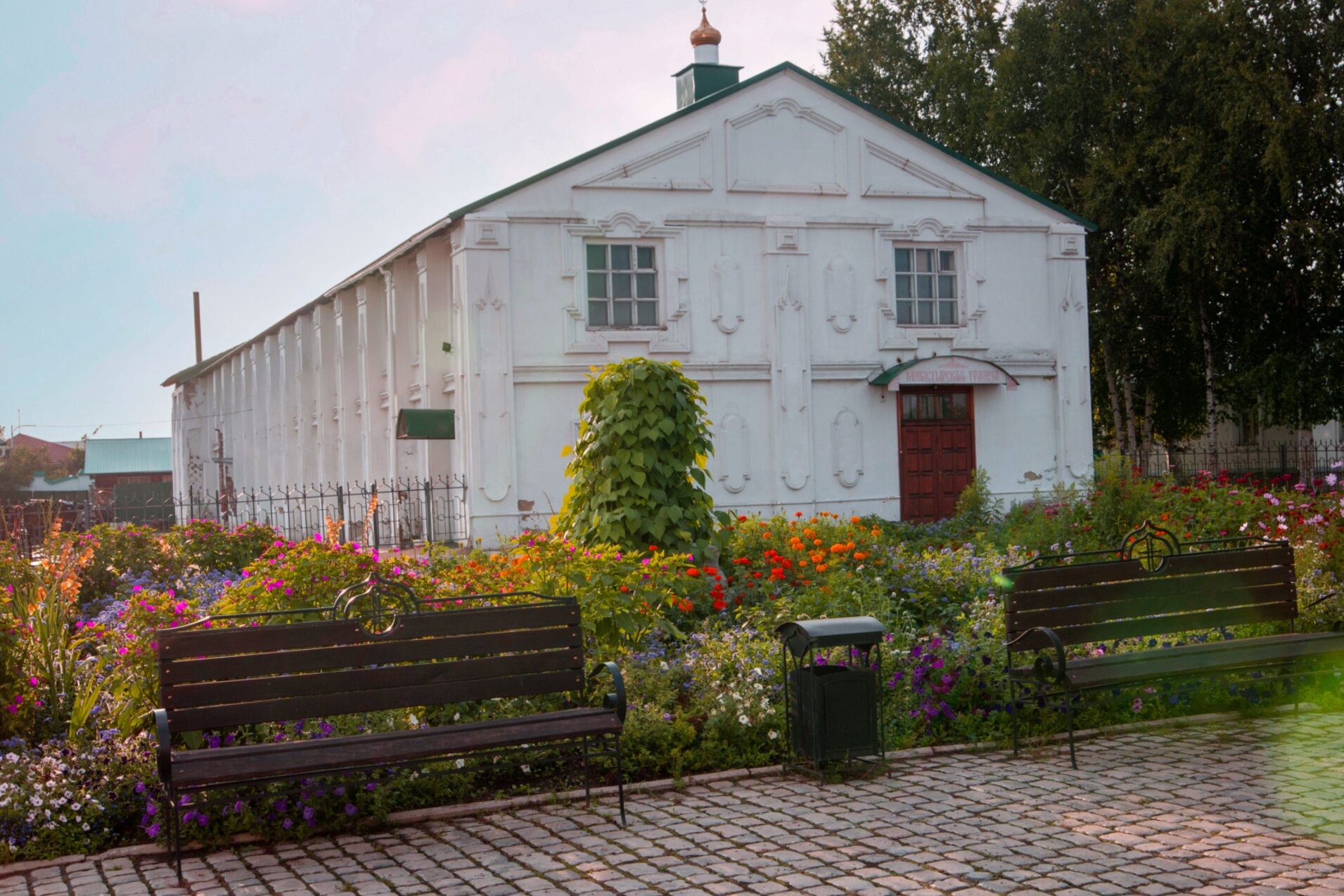 Келейный корпус Спасо-Преображенского монастыря в Енисейске