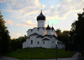 Храм Святителя Василия Великого на Горке в Пскове
