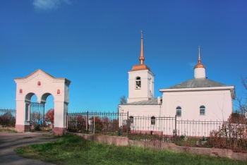 Храм Михаила Архангела в деревне Сижно