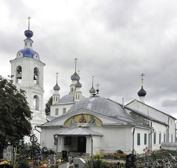 Церковь Троицы Живоначальной в селе Толгоболь