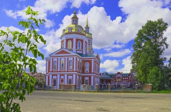 Спасский собор в городе Кирове: история и архитектура