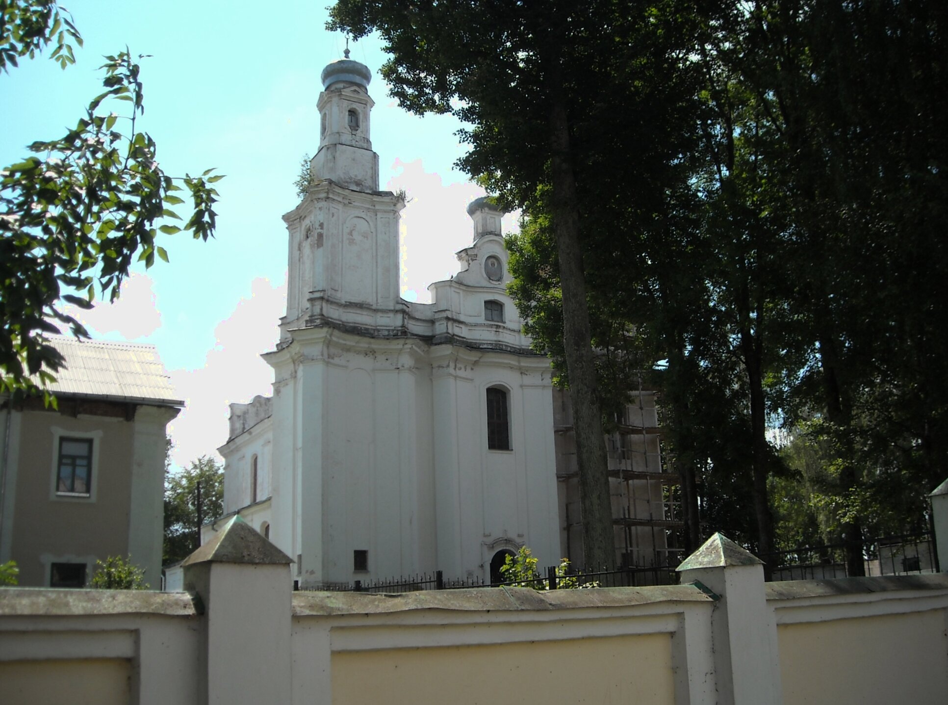 Церковь Покрова Пресвятой Богородицы в Толочине