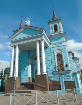 Храм Воздвижения Святого Креста в Казани