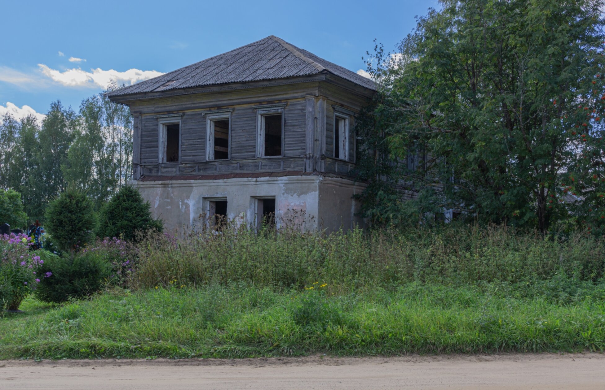 Никольская церковь в селе Никольское