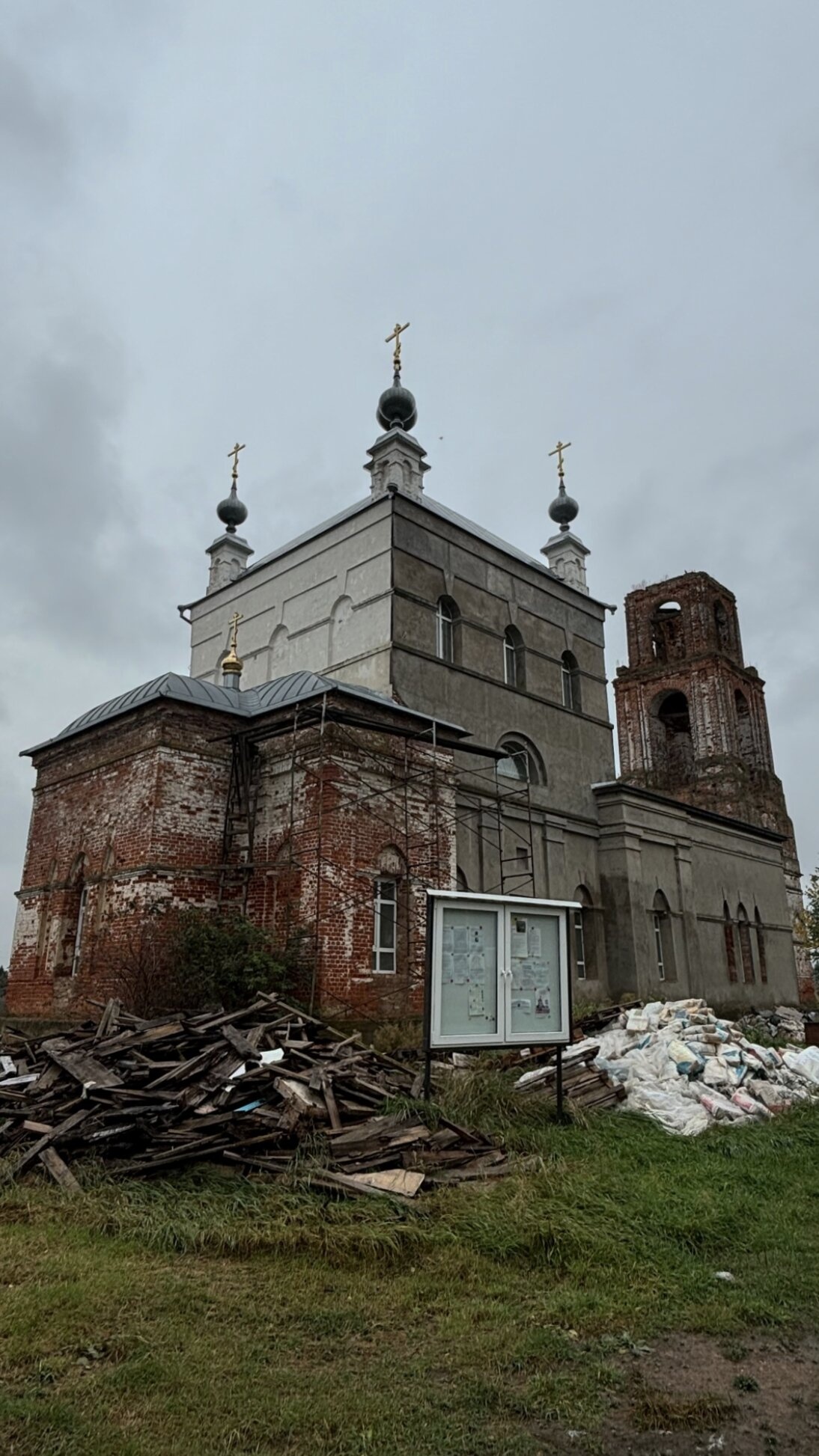 Церковь Рождества Пресвятой Богородицы в деревне Мишутино