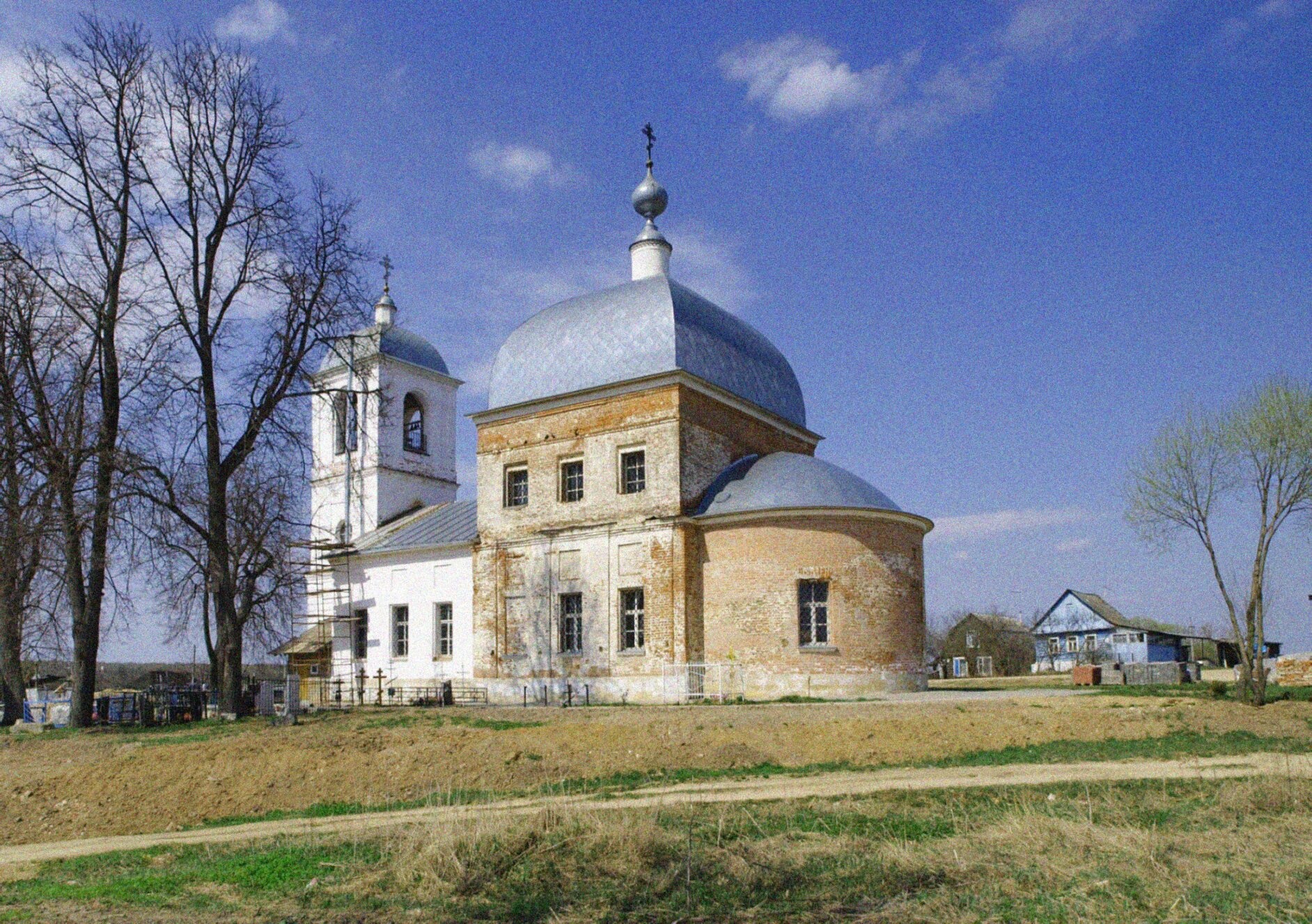 Храм Преображения Господня в деревне Слепушкино