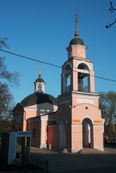 Храм святых бессребреников Космы и Дамиана в Космодемьянском