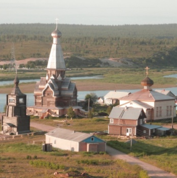 Успенская церковь в селе Варзуга