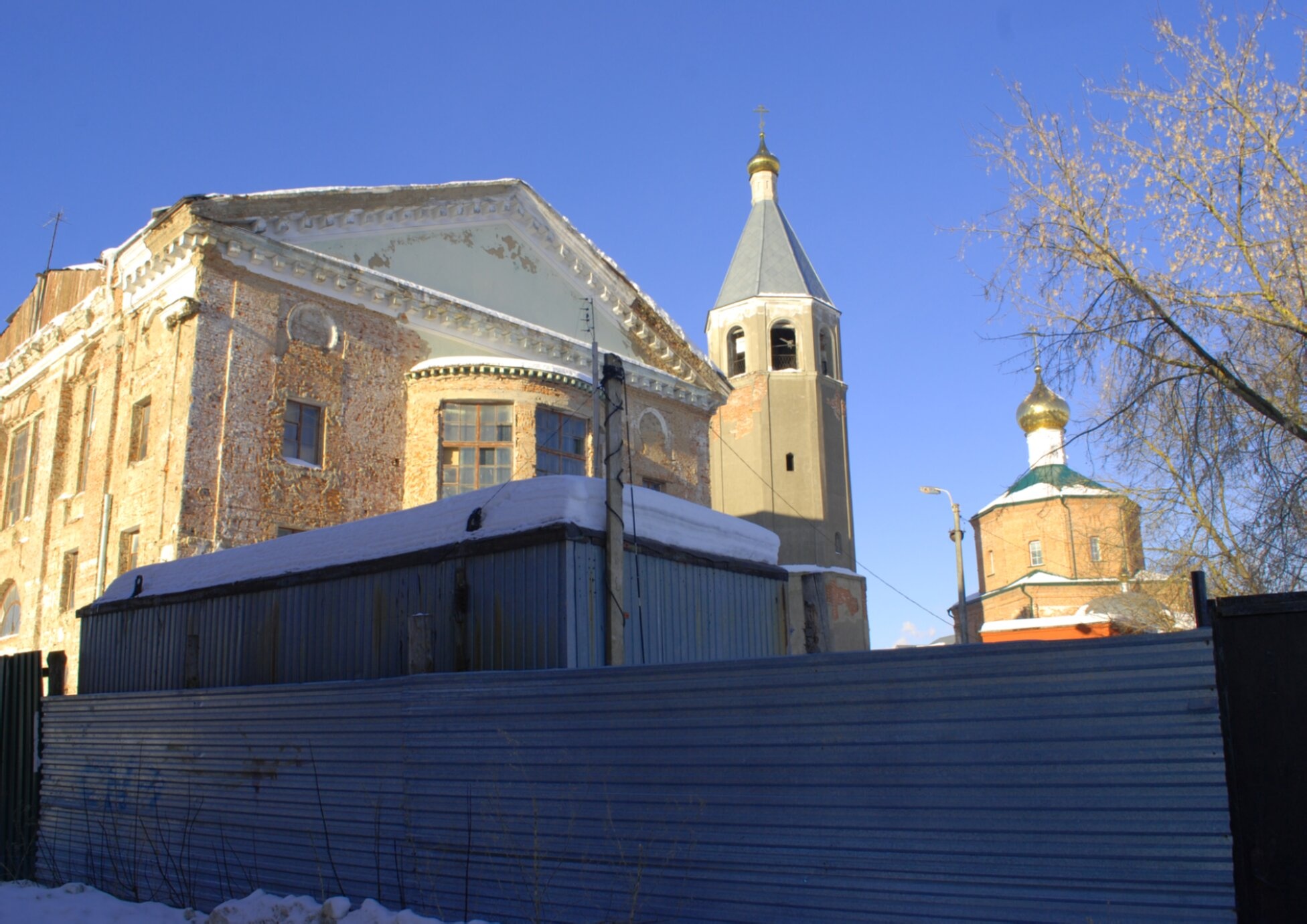 Троицкий собор и Воскресенская церковь в Клину