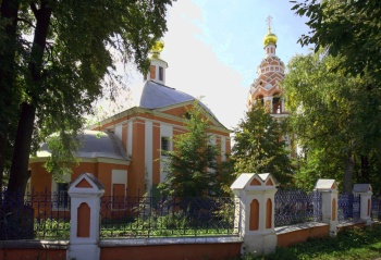 Храм Покрова Пресвятой Богородицы в деревне Алексино