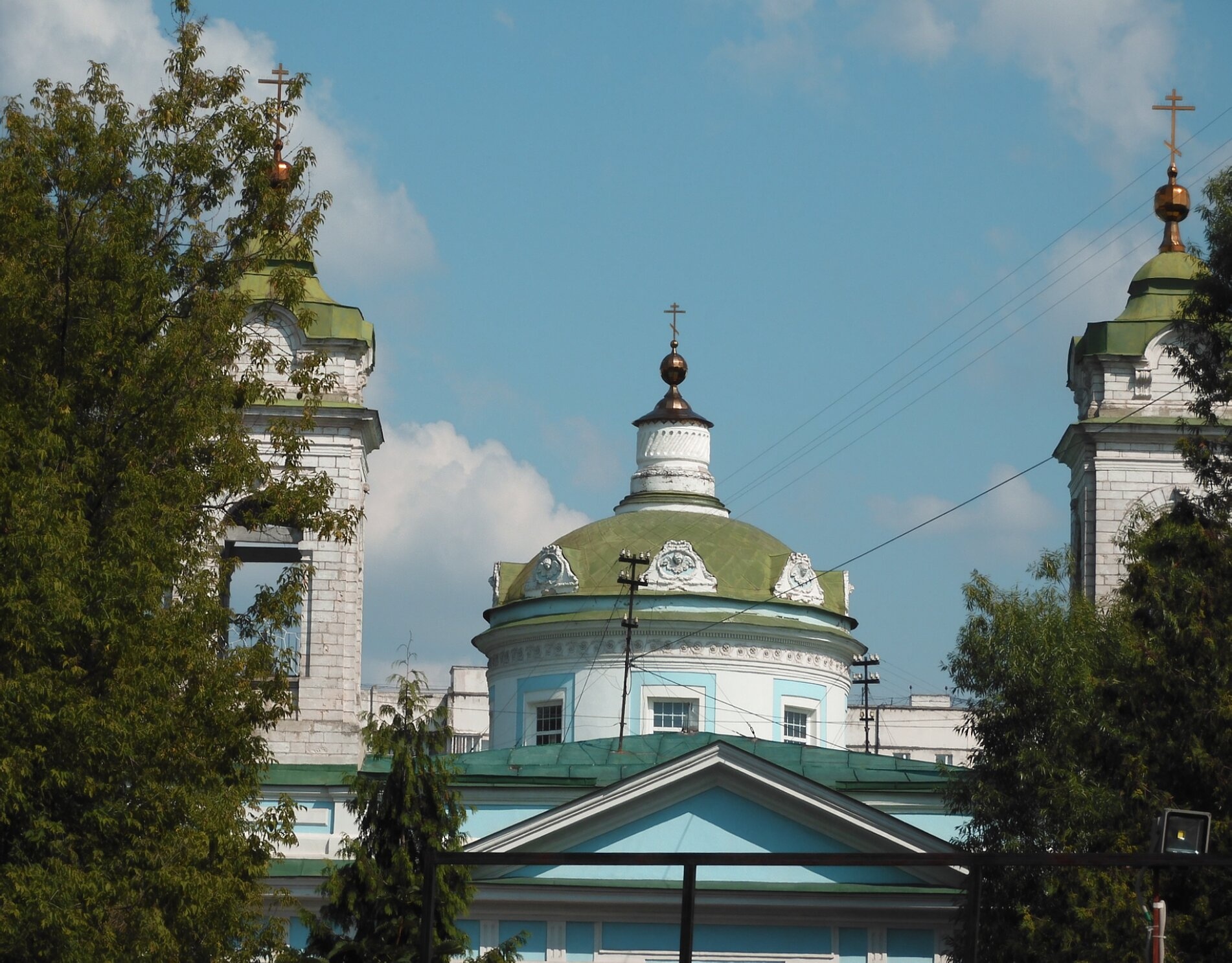 Храм Сошествия Святого Духа на Лазаревском кладбище