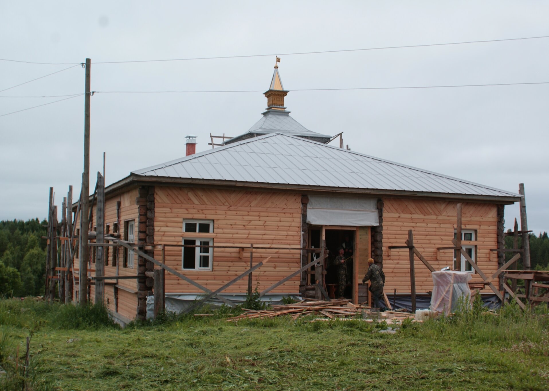 Строительство храма в Важеозерском монастыре