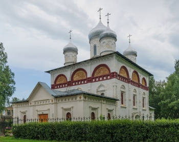 Свято-Троицкая церковь в Старой Руссе