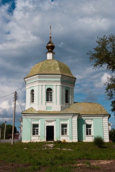 Храм святых мучеников Мины, Виктора и Викентия в Твери