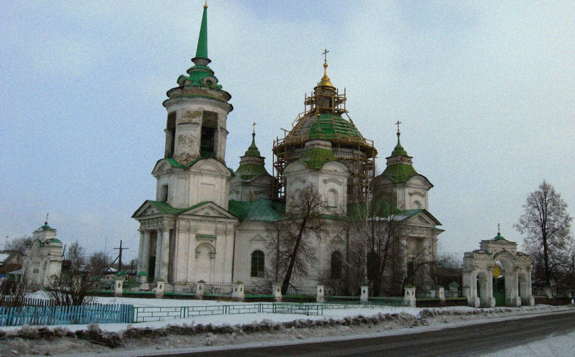 Храм Святителя Николая Чудотворца в селе Быньги