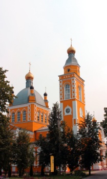 Кафедральный собор Святых Первоверховных Апостолов Петра и Павла в городе Клинцы