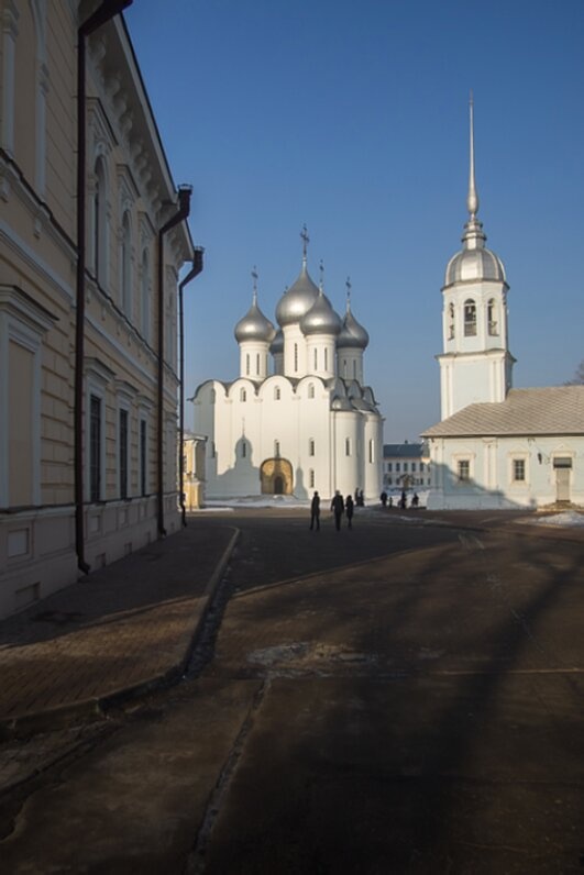 Софийский собор в Вологде - архитектурный памятник XVI века