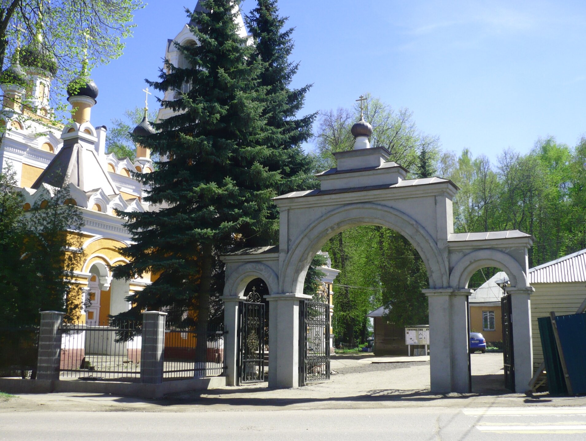 Храм Святителя Николая Чудотворца в Солнечногорске