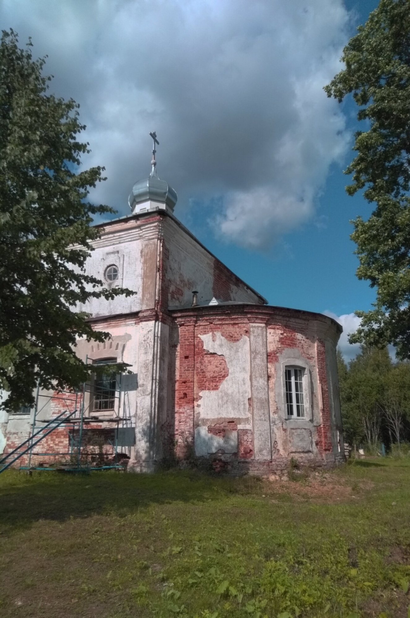 Храм Святителя Николая Чудотворца в деревне Полищи