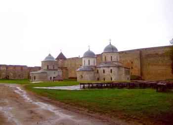 Успенский собор в Ивангородской крепости - православная святыня XVI века