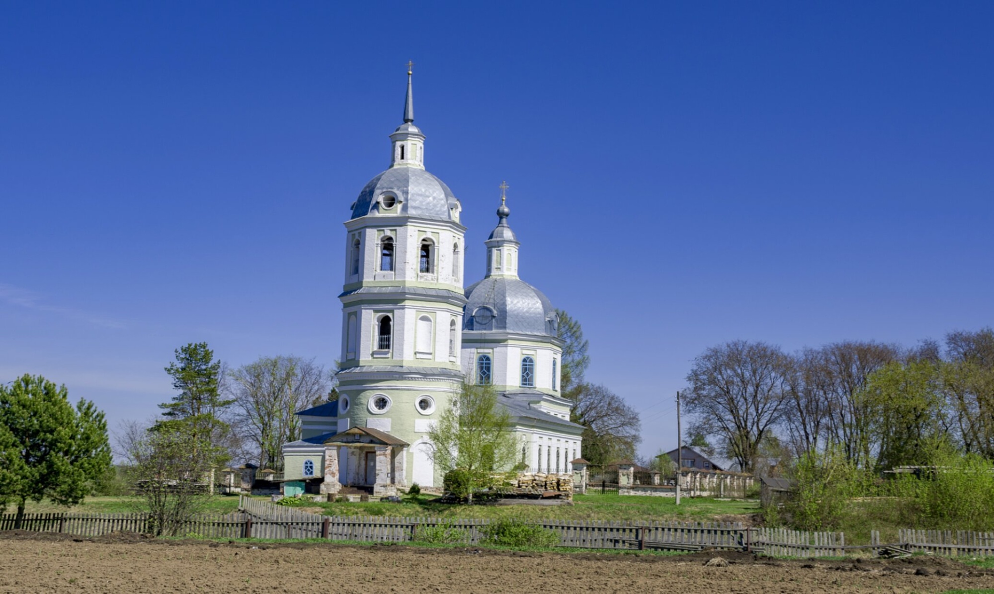 Троицкая церковь в селе Истобенск