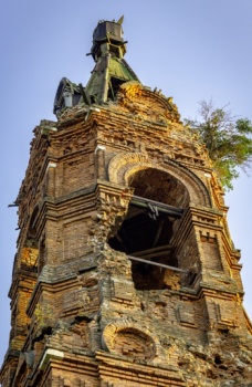 Колокольня Церкви Покрова Пресвятой Богородицы в Надеждино