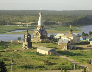 Успенская церковь в селе Варзуга — жемчужина деревянного зодчества