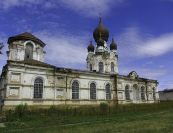 Храм во имя святых бессребреников Космы и Дамиана в селе Каракша