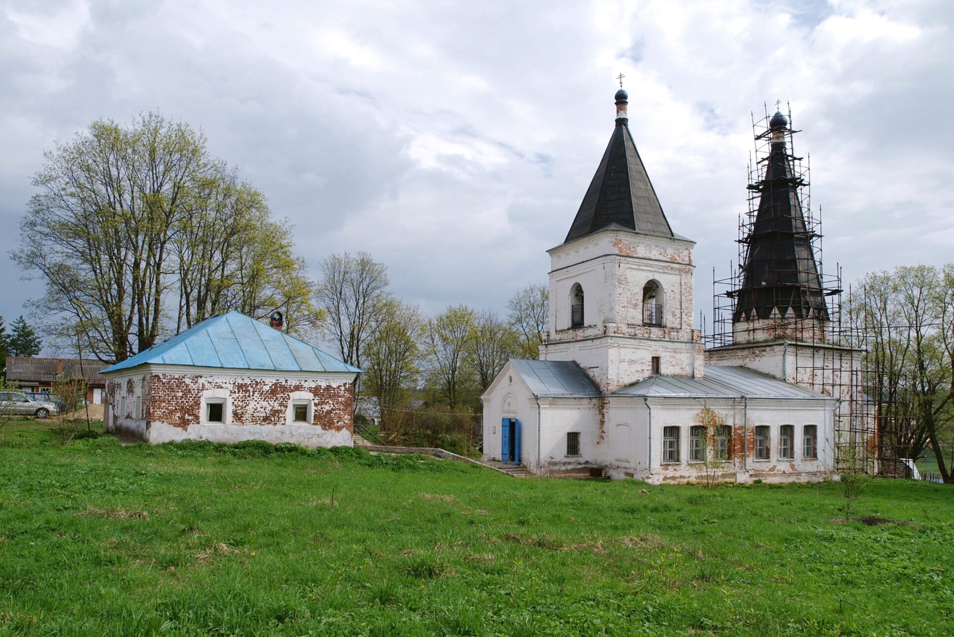 Храм в честь Иконы Божией Матери «Знамение» в деревне Аннино