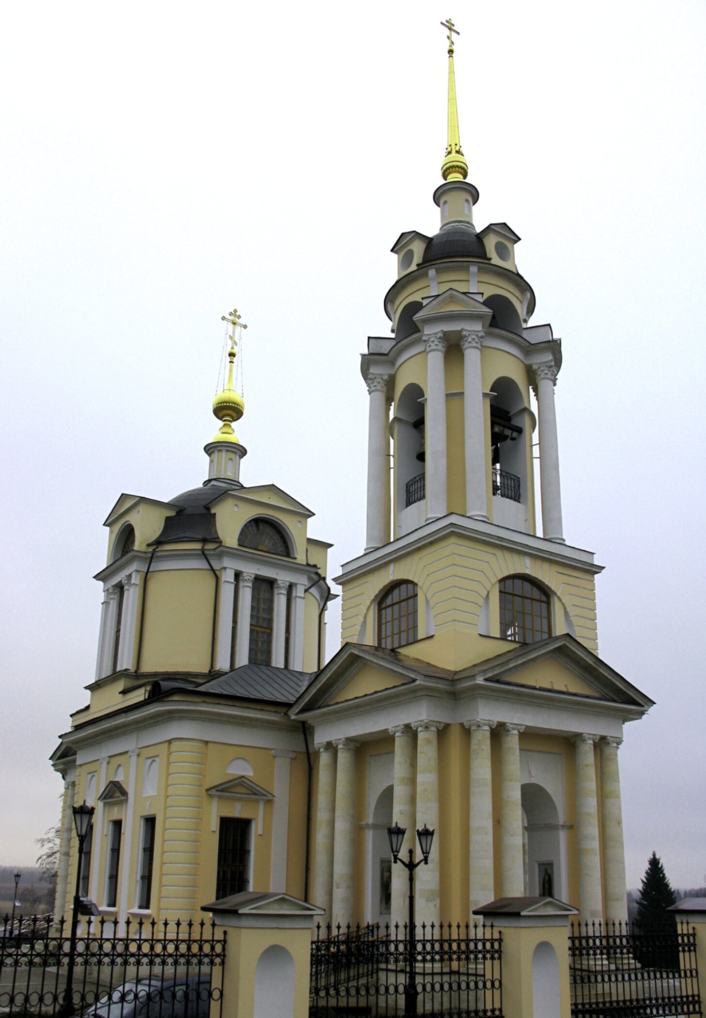 Церковь Знамения Пресвятой Богородицы в селе Комлево