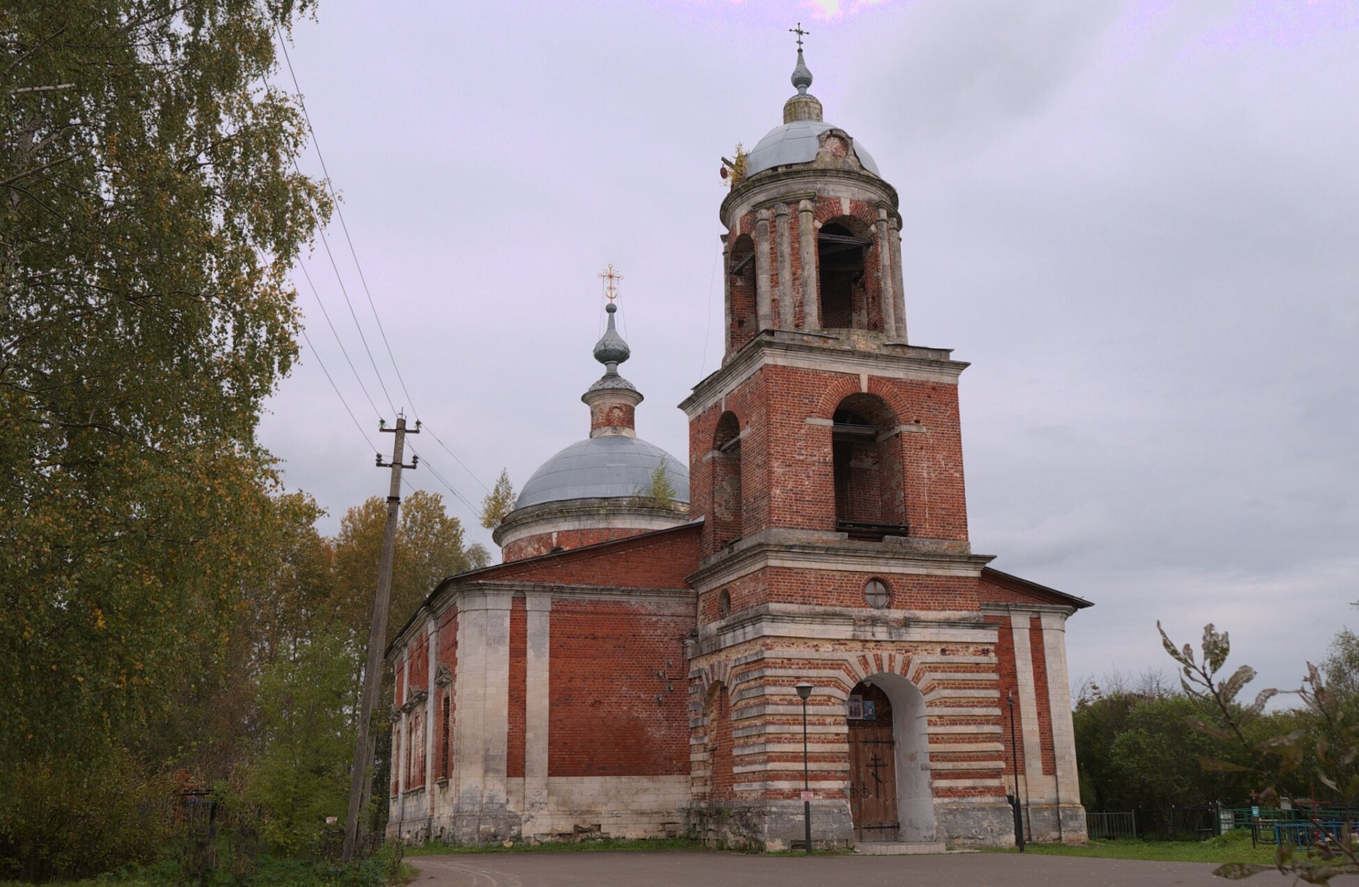 Храм Покрова Пресвятой Богородицы в деревне Хонятино