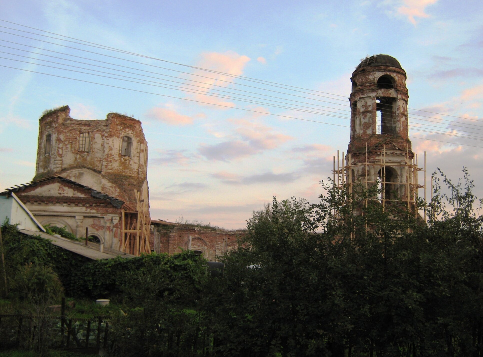 Церковь Михаила Архангела в селе Рыкань - архитектурный памятник