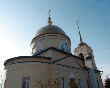 Храм Архангела Михаила в деревне Вертлино