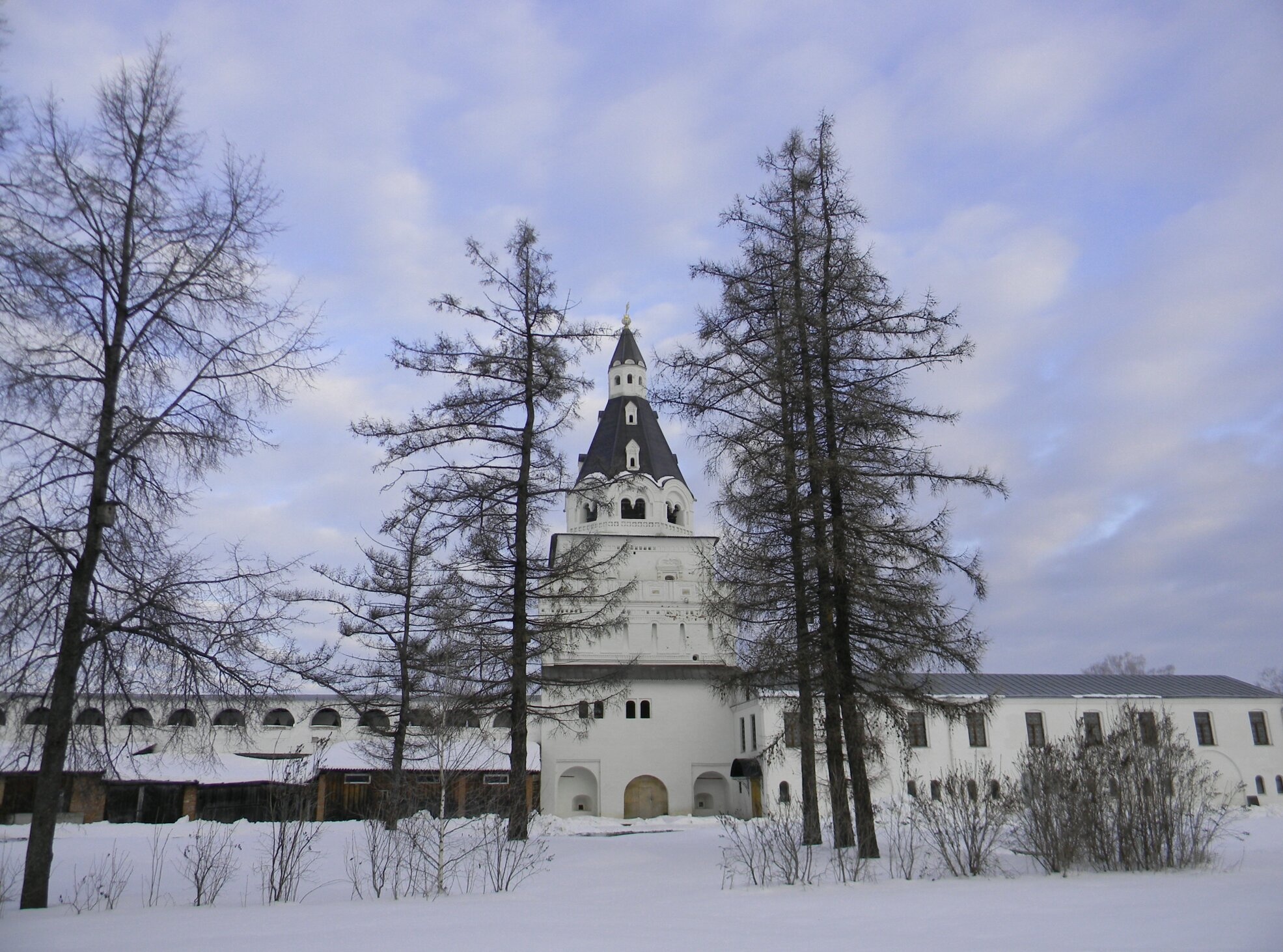 Свято-Успенский Иосифо-Волоцкий ставропигиальный мужской монастырь
