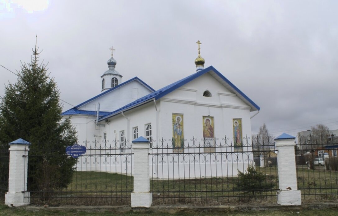 Храм Владимирской иконы Божией Матери в селе Кузнецово
