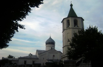 Храм Великомученика Дмитрия Солунского в Великом Новгороде