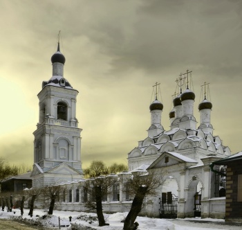 Церковь Николая Чудотворца в Голутвине - зимняя фотография