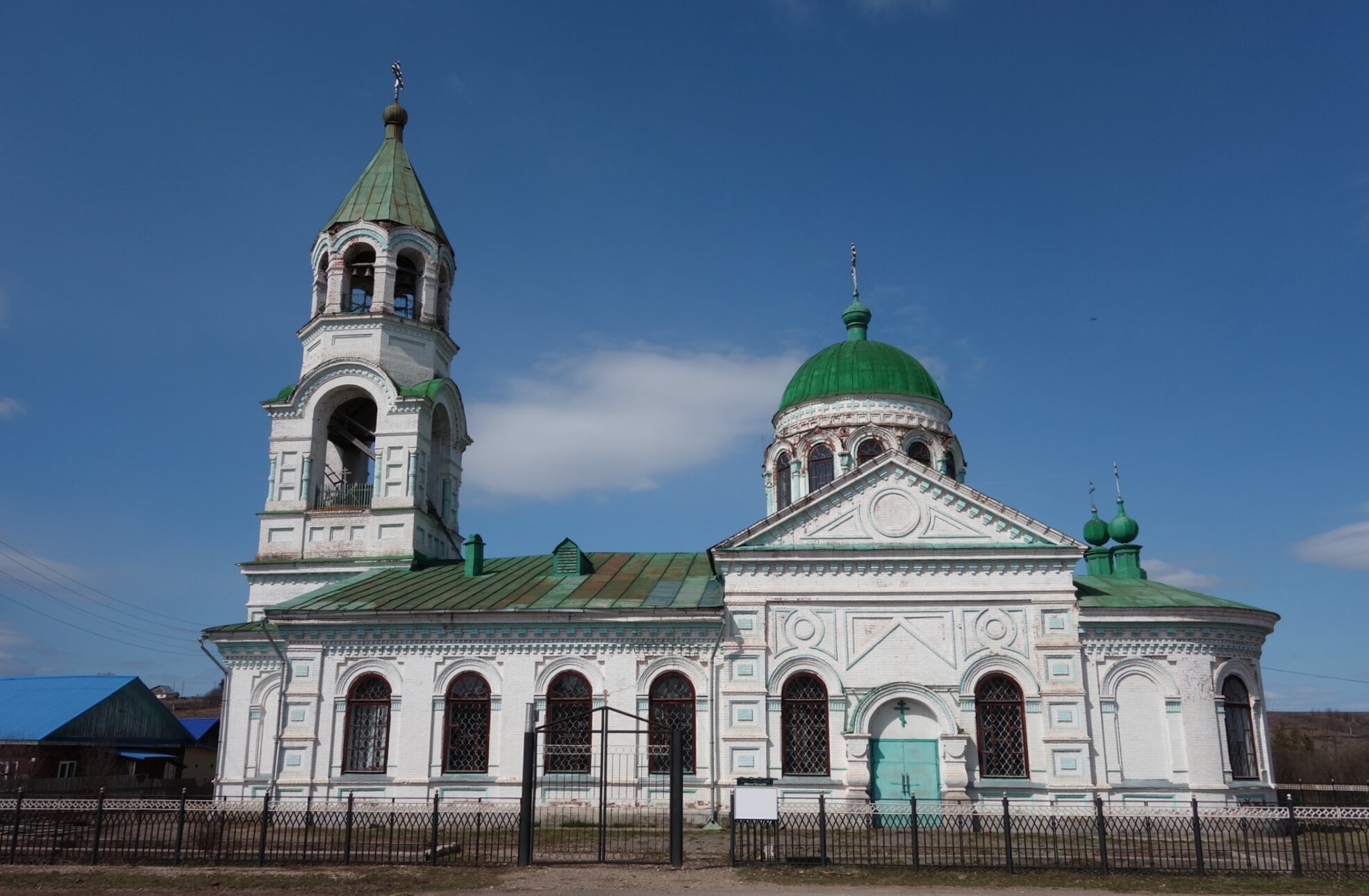 Церковь Воздвижения Креста Господня в селе Ашап