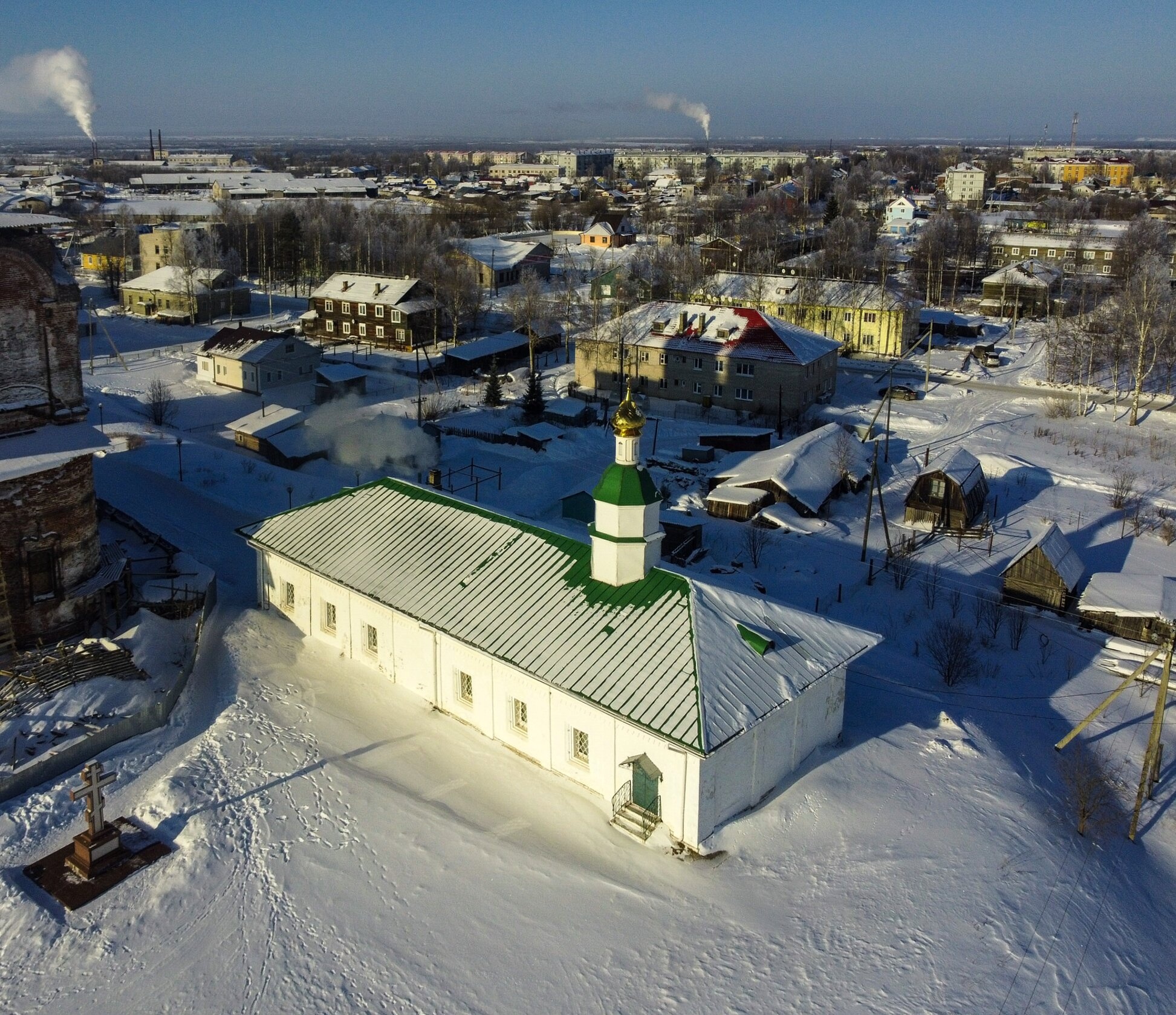 Церковь Двенадцати Апостолов в Холмогорах