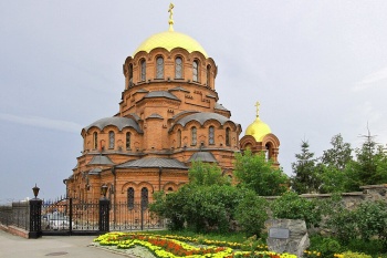 Собор во имя святого благоверного князя Александра Невского в Новосибирске