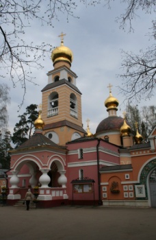 Храм Спаса Преображения Господня в Переделкино