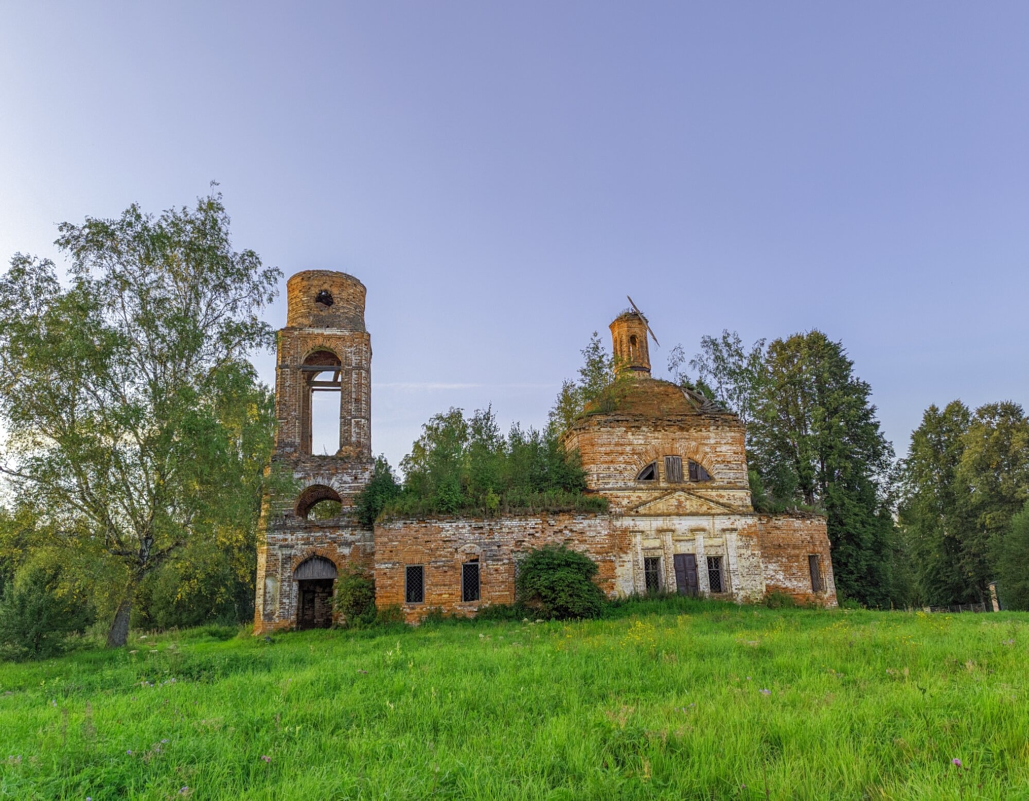 Церковь Воскресения Христова в селе Афанасьево: история и современность