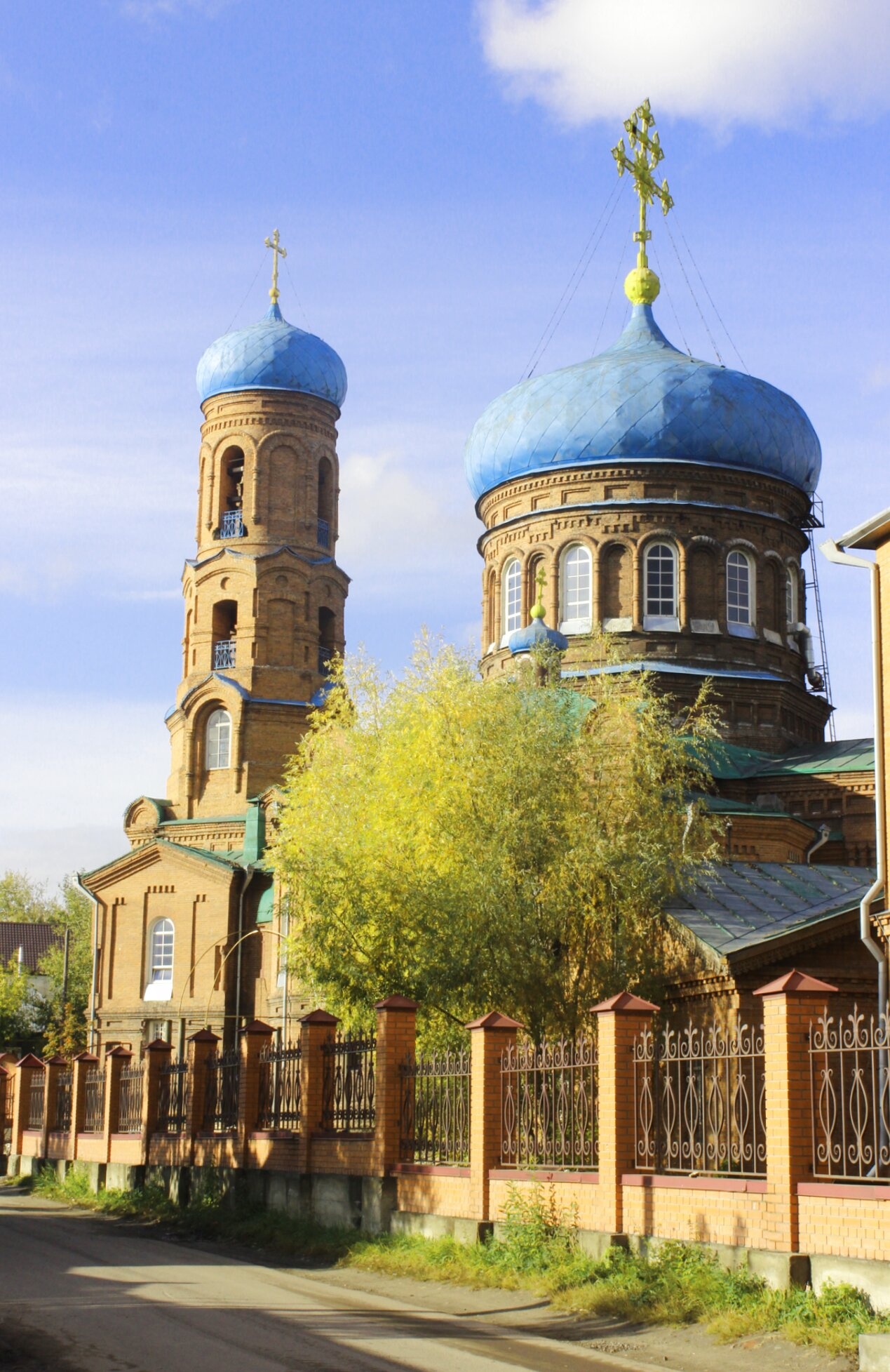 Покровский кафедральный собор в Барнауле