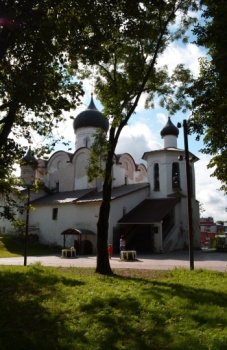 Храм святого Василия Великого на Горке в Пскове