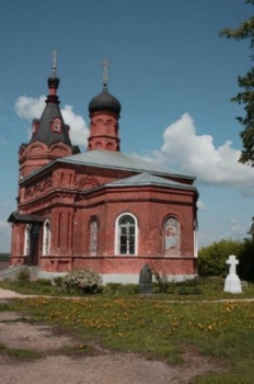 Храм Димитрия Солунского в деревне Дуброво